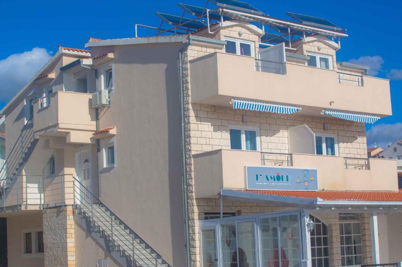 Apartments In Rogoznica 40364 Exterior foto